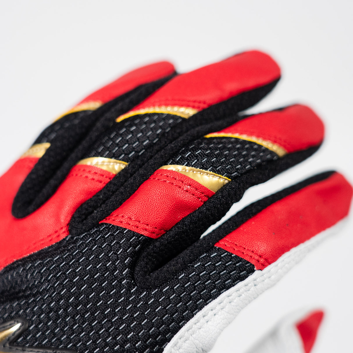 BATTING GLOVE - RED
