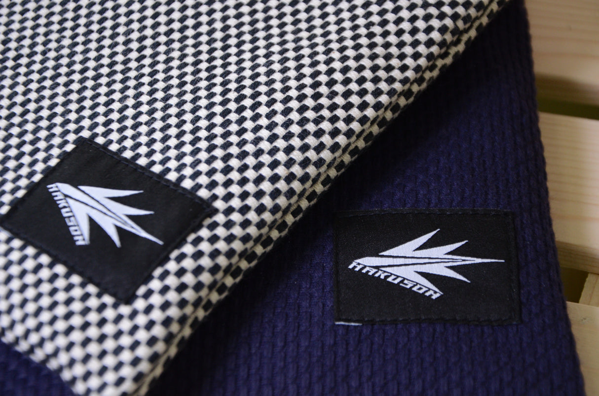 Sasicco × HAKUSOH ショルダーポーチ<紺>