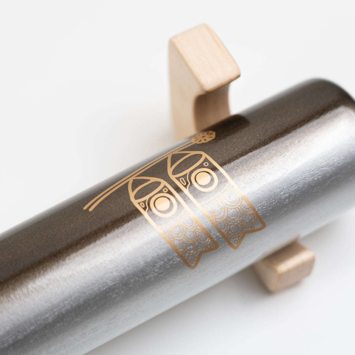 HAKUSOH 初陣 BAT｜端午の節句限定モデル(木の簡易台座付き)