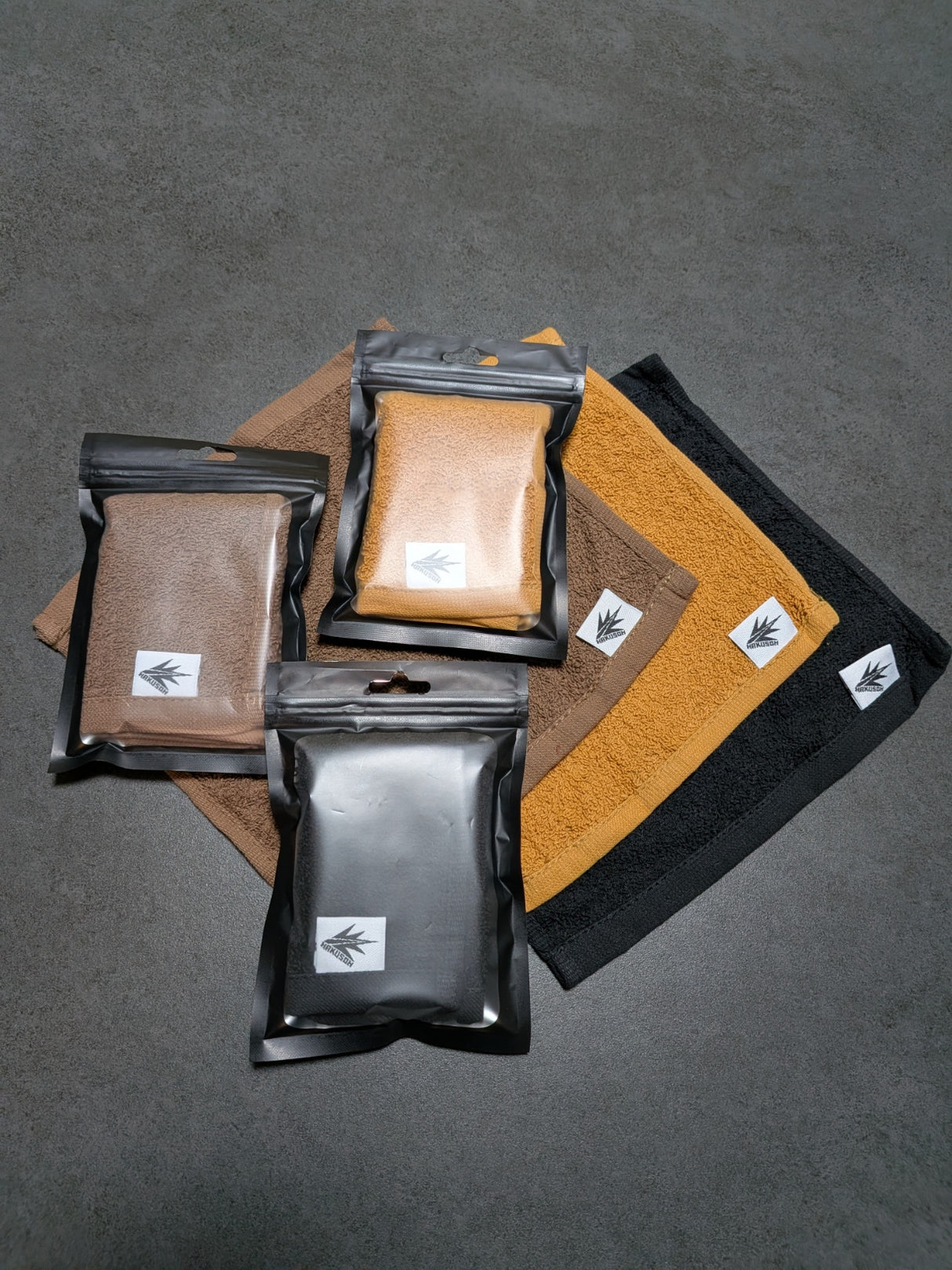 BAT REVIVE ミニタオル ― 拭くために生まれた、ちょうどいい一枚 ―